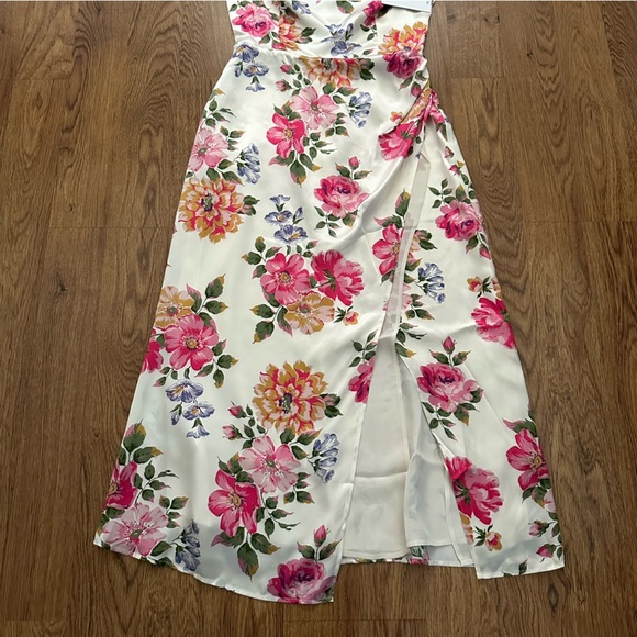 Reformation Beige Floral Genesis Off The Shoulder Back Smoking Silk Dress size 8 - Picture 6 of 13